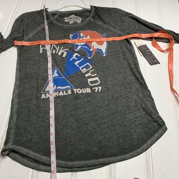 Lucky Brand Pink Floyd XS Animals Tour '77 Pig T-Shirt Tee Band Rock Concert - Picture 7 of 9
